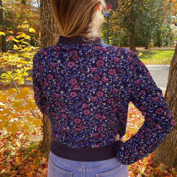 Lily Morgan vest with flower and zip. With pockets - Picture 3 of 10